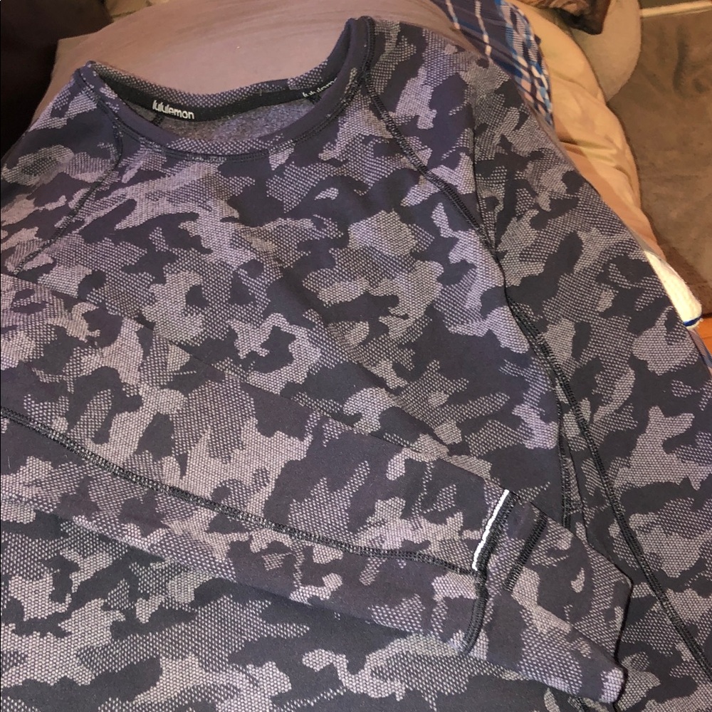 lululemon athletica Camo Crewneck Sweater - Black & Gray